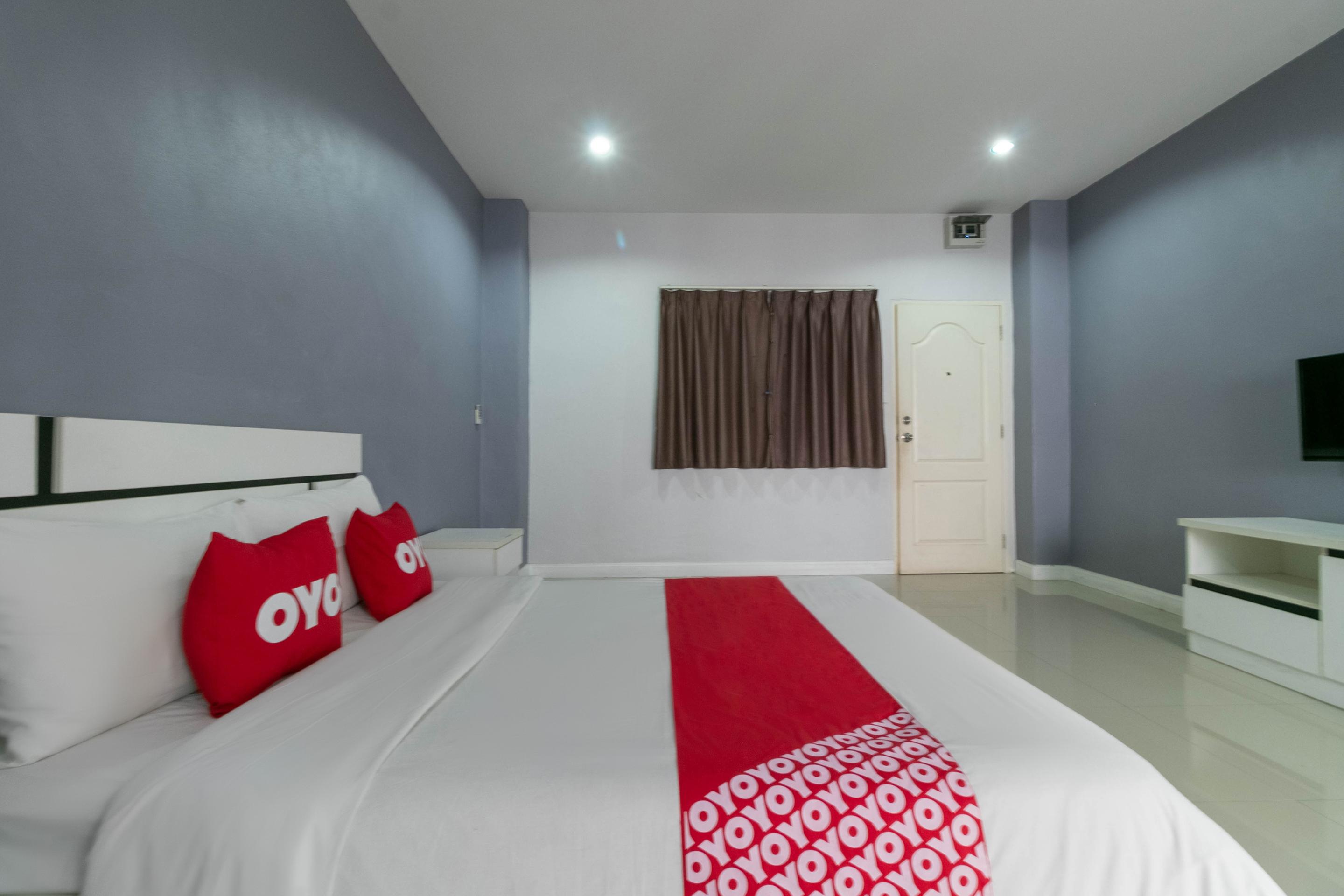 Hotel Oyo 75389 Pandora House Pattaya Esterno foto