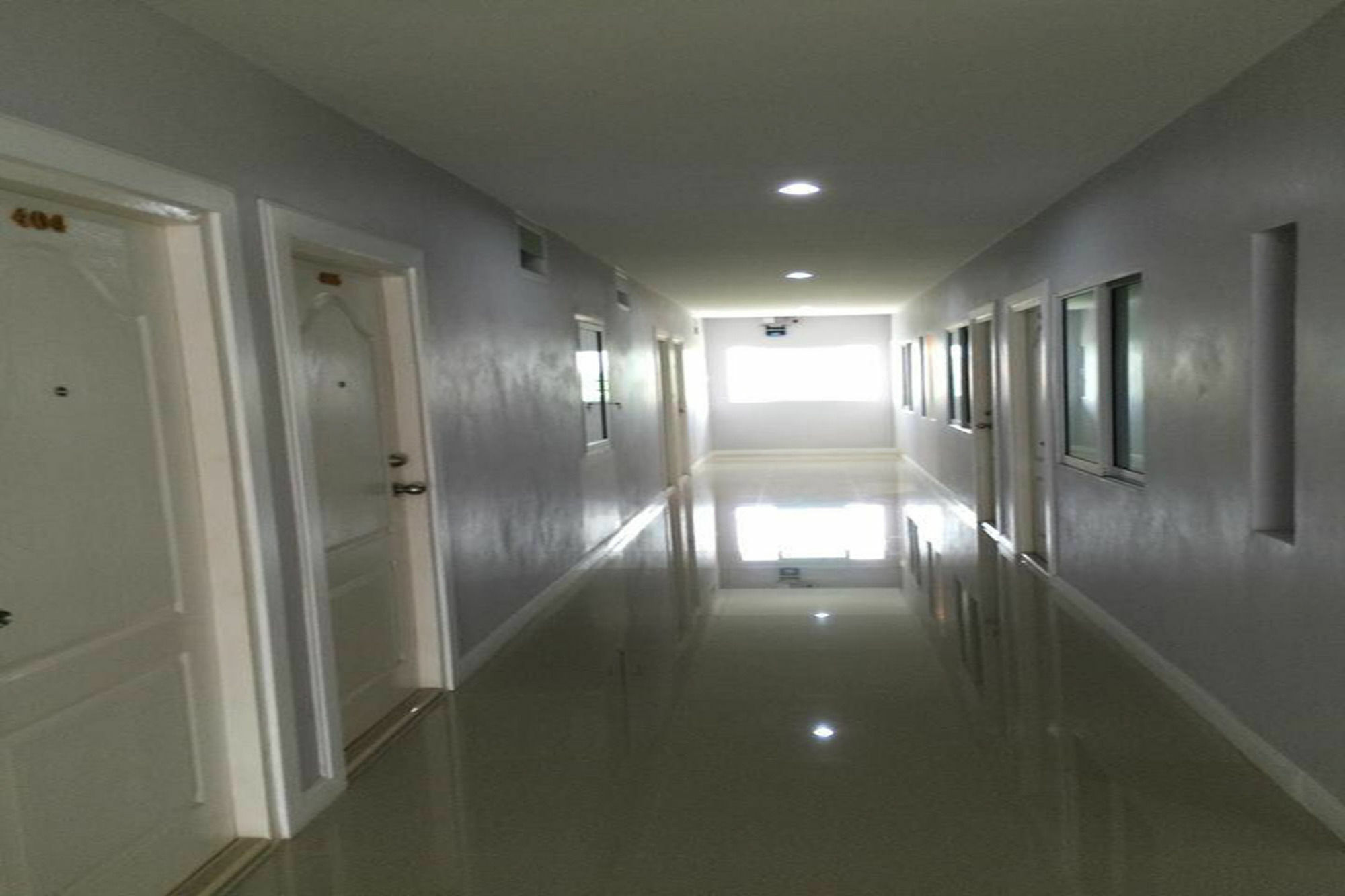 Hotel Oyo 75389 Pandora House Pattaya Esterno foto