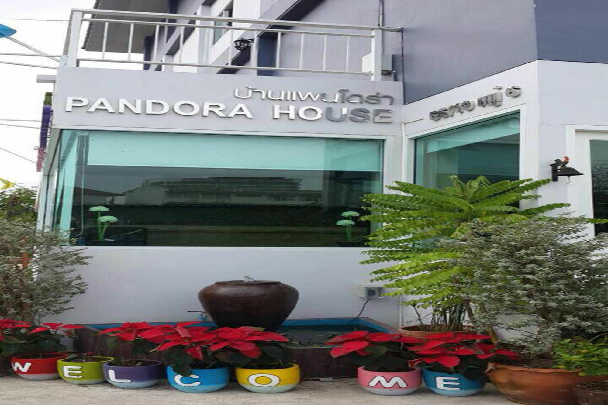 Hotel Oyo 75389 Pandora House Pattaya Esterno foto