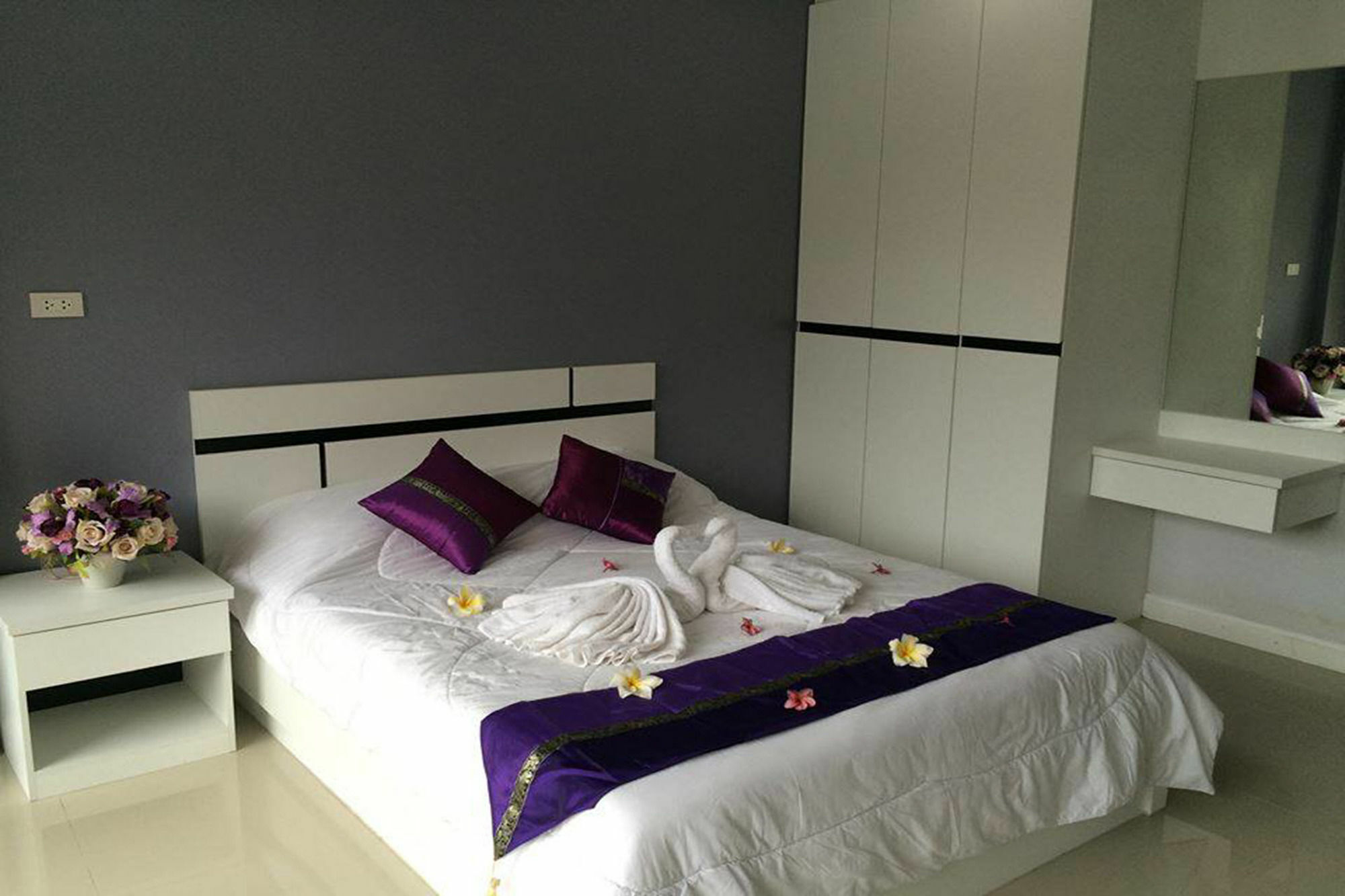 Hotel Oyo 75389 Pandora House Pattaya Esterno foto